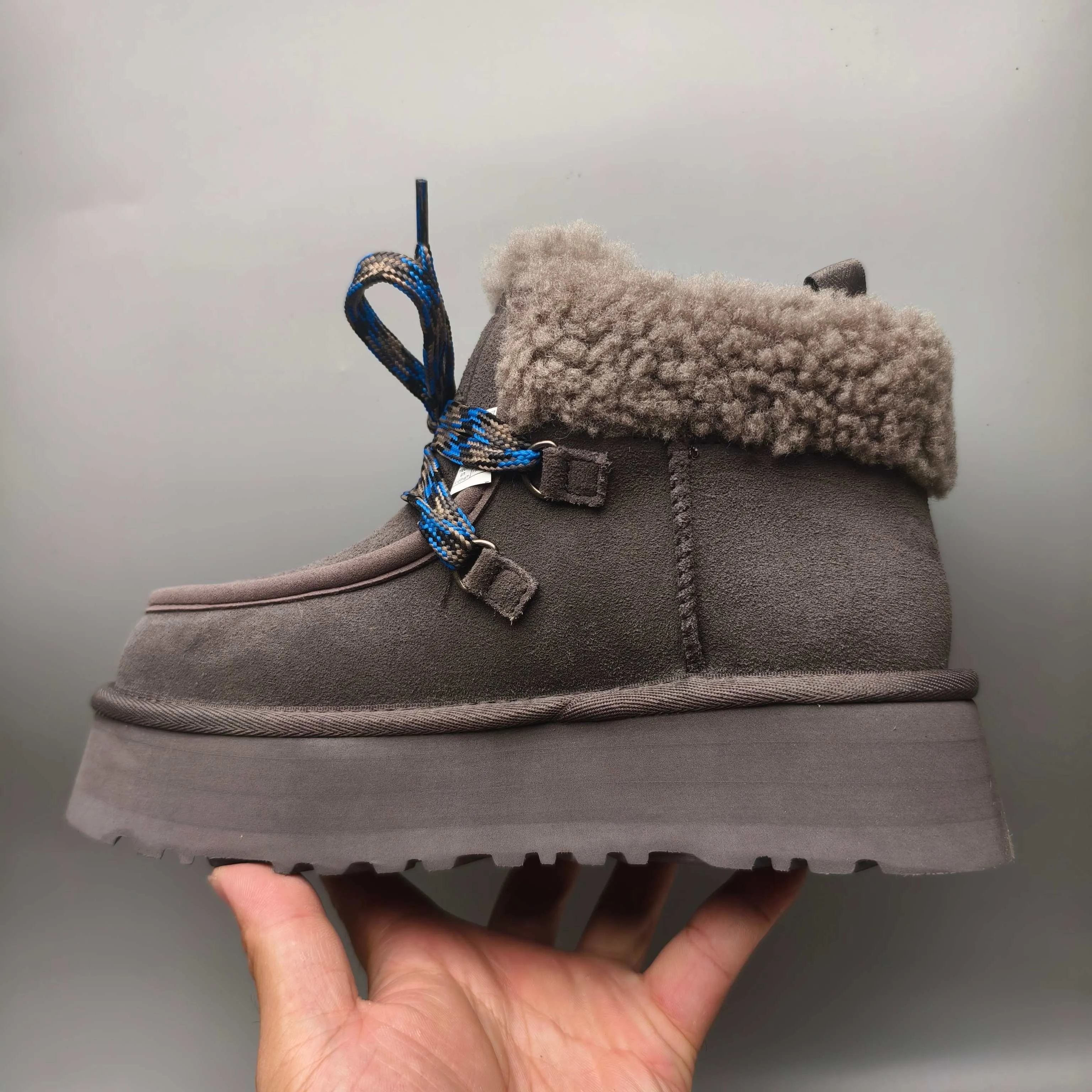 💰560 UGG sheepskin all-in-one snow boots 3954 thick-soled lace-up women's boots Color: Maroon Black Chocolate Brown Gray Size: 35-41